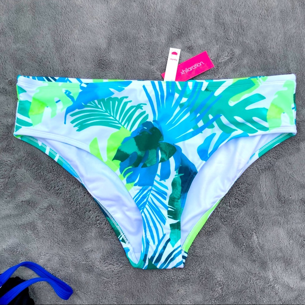 EXHILERATION, White bottom, SZ16